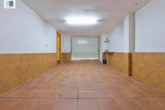 Bonita Casa en Cúllar Vega — 31