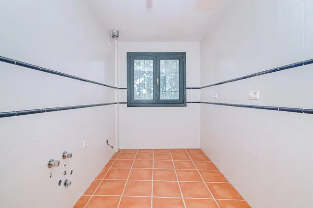 PISO CENTRICO EN LA ZUBIA — 15