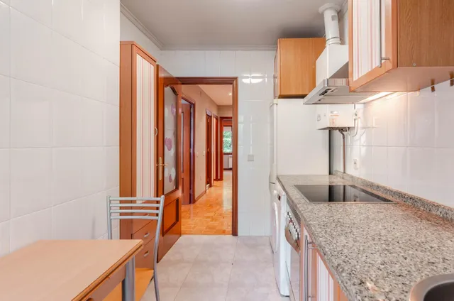 PRECIOSO PISO EN OLLONIEGO A TAN SÓLO 10 MINUTOS DE OVIEDO — 7