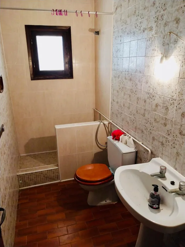 Vivienda con amplia parcela en Costabella — 11