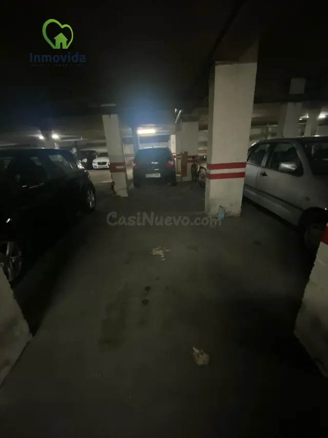 Oportunidad Única: Garaje en Av. Barcelona - Viñuela - foto 3