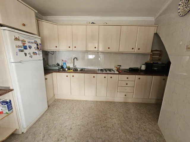 Casa de 5 dormitorios en Casarabonela con terraza y barbacoa — 7