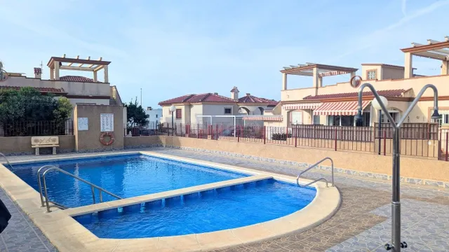Quad 2 habitaciones 55m² en venta - La marina - foto 3