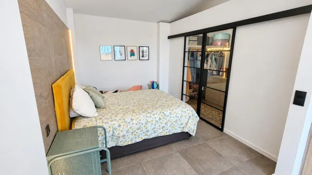 Ref- 08700 Salico presenta Adosado de 4 dormitorios con 80 m2 de terrazas y garaje en  Almazora centro — 23