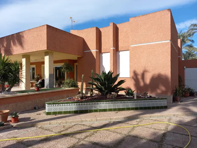 SE VENDE CHALET — 9