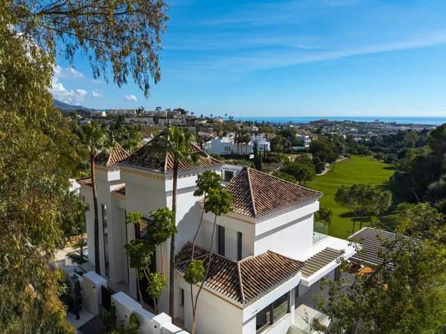 Chalet 6 habitaciones 771m² en venta - Costa del Sol — 35
