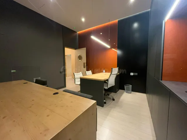 Espacio Exclusivo para tu Negocio de Lujo en La Avenida de E - foto 3
