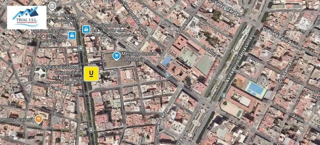 Piso en venta en Almería capital con gran potencial — 3