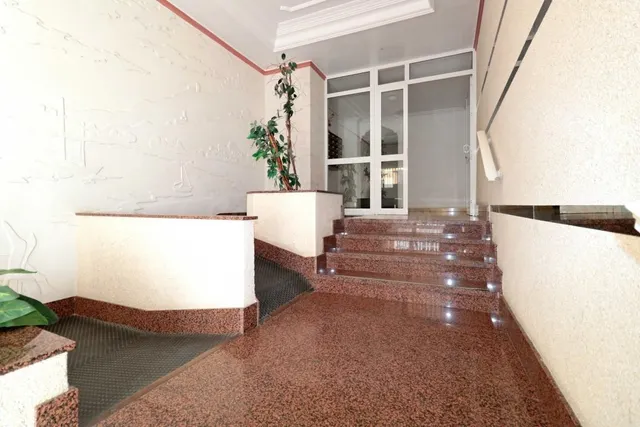 Apartamento de 2 dormitorios en Torrevieja, Alicante (Costa Blanca) — 3