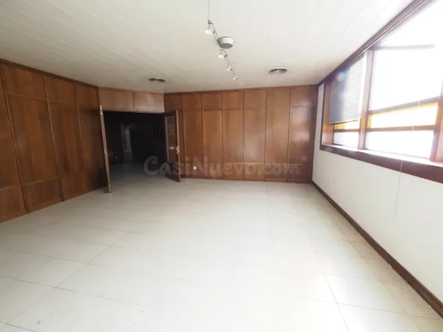 SE VENDE LOCAL COMERCIAL EN MANRESA - foto 5