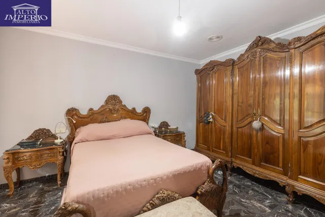 Complejo industrial con vivienda en Alhendín con 2500 metros cuadrados — 13