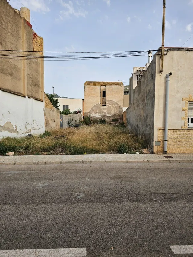 PARCELA URBANA EN LA RÀPITA - foto 2