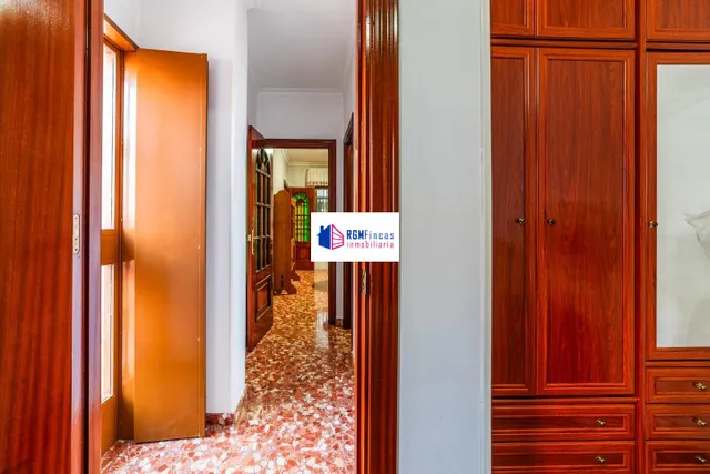 GRAN CASA CON DOS VIVIENDAS INDEPENDIENTES, AMPLIO PATIO Y AZOTEA – UNA OPORTUNIDAD ÚNICA PARA FAMILIAS O INVERSORES — 21