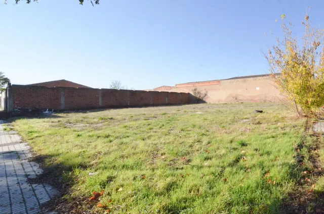Urbis te ofrece una parcela en venta en zona Puente Ladrillo-Toreses, Salamanca. — 11