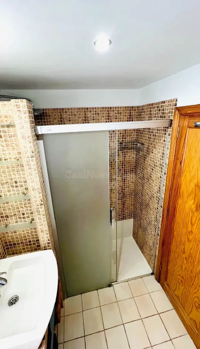 Alquiler de temporada | amplio piso exterior -  cerca de zona triana — 13