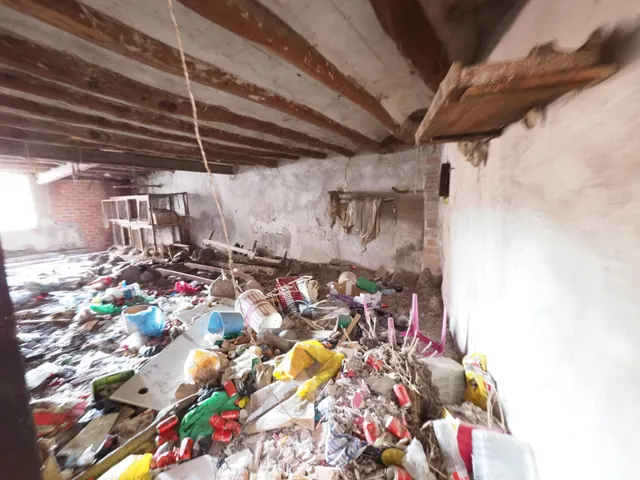 SE VENDE CASA INDEPENDIENTE EN SANT QUINTI DE MEDIONA — 9