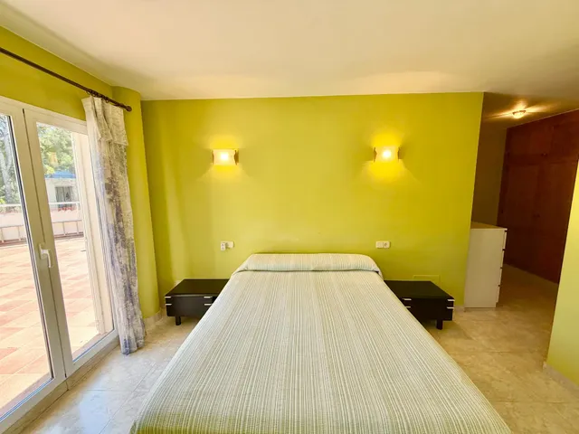 Exclusivo chalet en Portals Nous con 655 m2 de parcela, amplias terrazas y gran potencial — 31