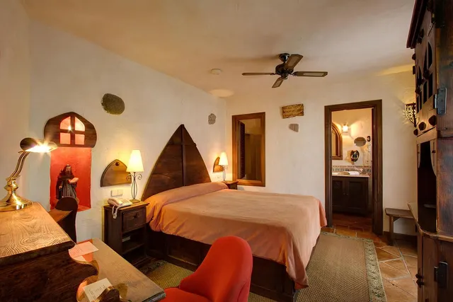 Hotel 9 habitaciones 817m² en venta - Costa del Sol — 11