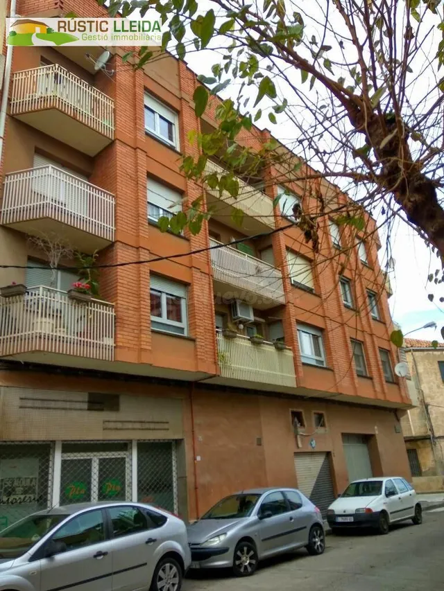 Local comercial en venta en Tàrrega.