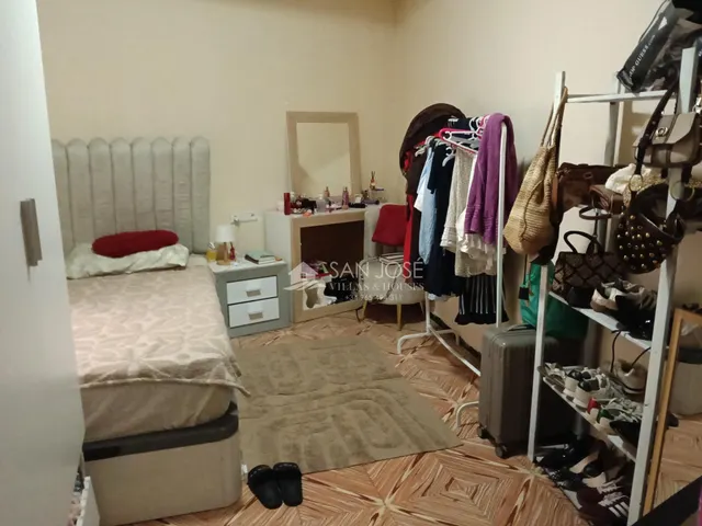 SE VENDE CASA EN BUEN ESTADO EN ASPE — 18