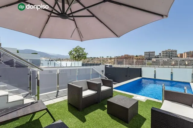 Vivienda de lujo en Urbanización SERRALLO HILLS. - foto 4