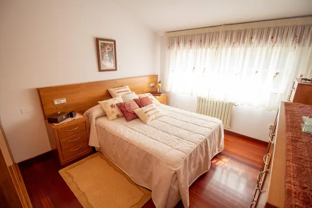 CASA CON JARDÍN EN AS PONTES - foto 4