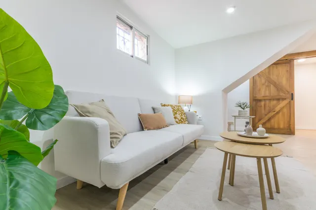 EXCLUSIVA REF 04339 Casa en pedanía de Lliria, núcleo de población a 2,5 km de Casinos. SUELO URBANIZABLE SIN TERRENO — 18