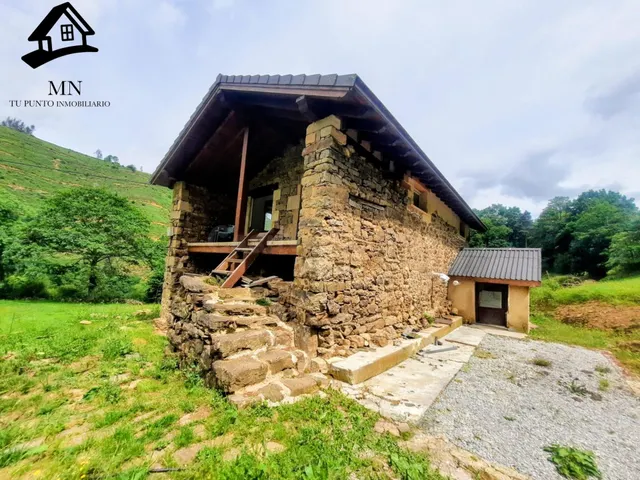 Espectacular cabaña pasiega recién rehabilitada con gran fin - foto 2