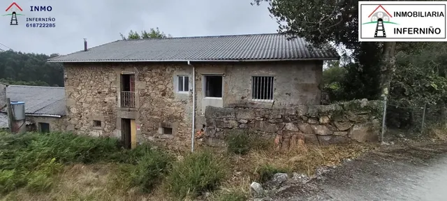 Casa-Chalet en Venta en Liñares (Brion) La Coruña Ref: 43639
