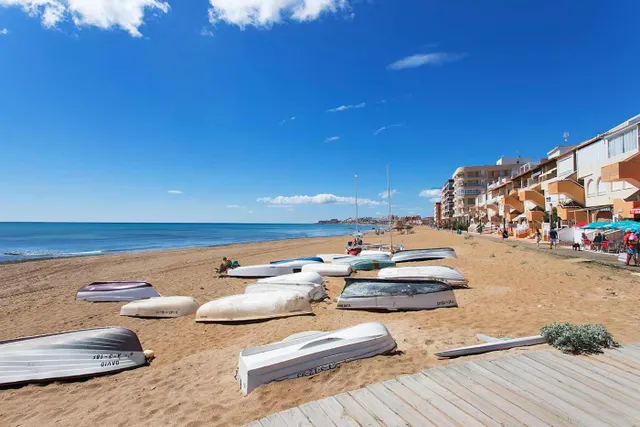 APARTAMENTO EN PLANTA BAJA A 100M DEL MAR — 21