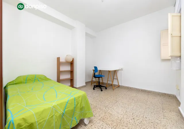 ¡Tu nueva inversión te espera en Camino de Ronda! ✨ EXTERIOR! VISTAS A CAMINO DE RONDA! — 12