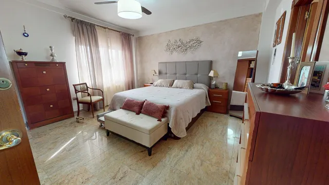 Chalet de lujo en Sansueña, Córdoba con 600 m2 construidos, parcela de 1.500 m2, piscina privada y amplios dormitorios — 23