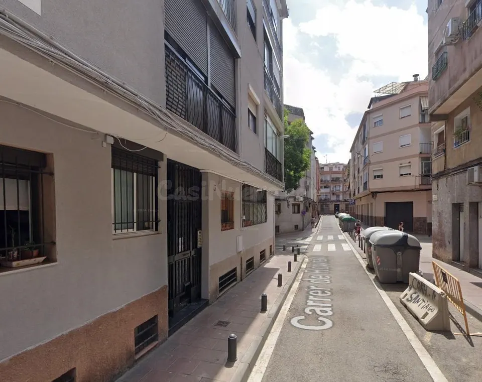 PISO EN SANTA COLOMA DE GRAMENET