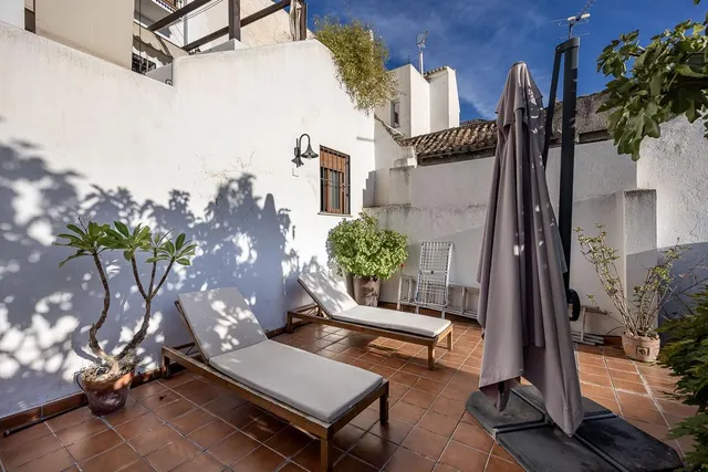 CASA SINGULAR EN ALBAICÍN JUNTO A PUERTA DE ELVIRA — 10