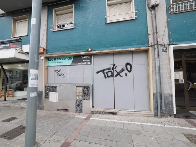 SE VENDE LOCAL COMERCIAL EN GRANOLLERS