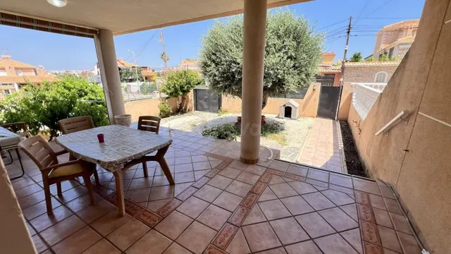 Villa 3 habitaciones 192m² en venta - Zona los Frutales — 5