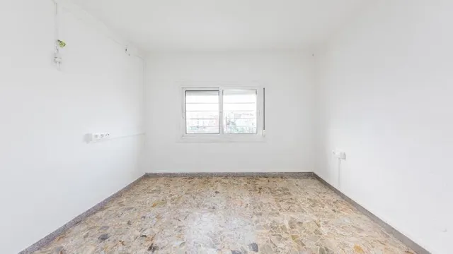 PISO EN VENTA EN HOSPITALET DEL LLOBREGAT — 11