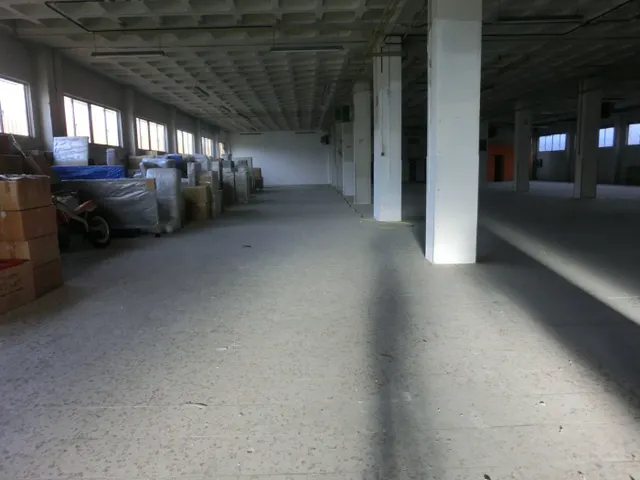 Edificio Industrial en venta — 3