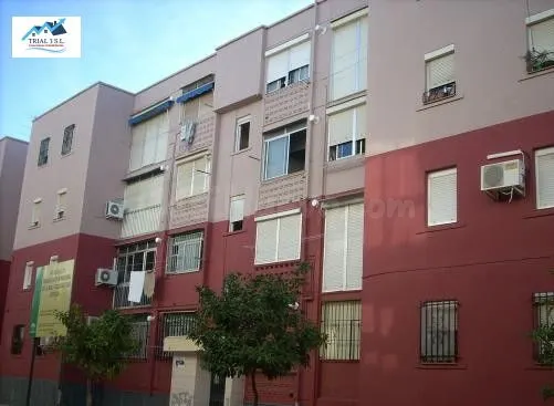 Venta piso en Sevilla — 3