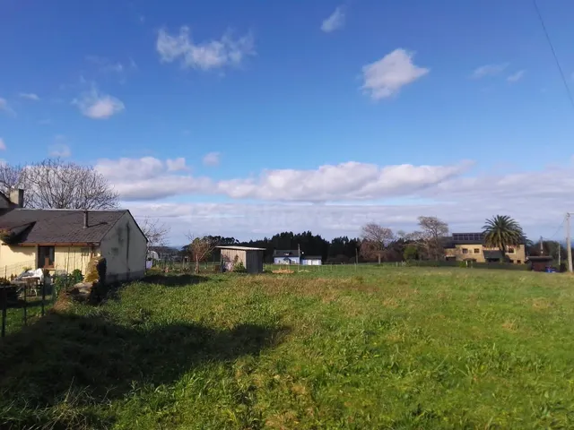 Venta de finca en OTUR ( VALDÉS)