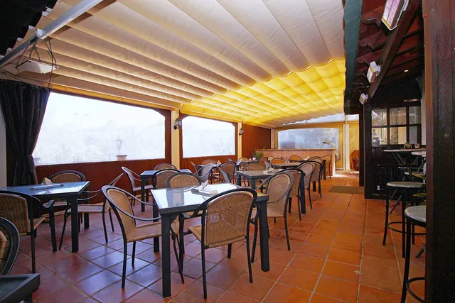 Bar 320m² en venta - Marbella — 26