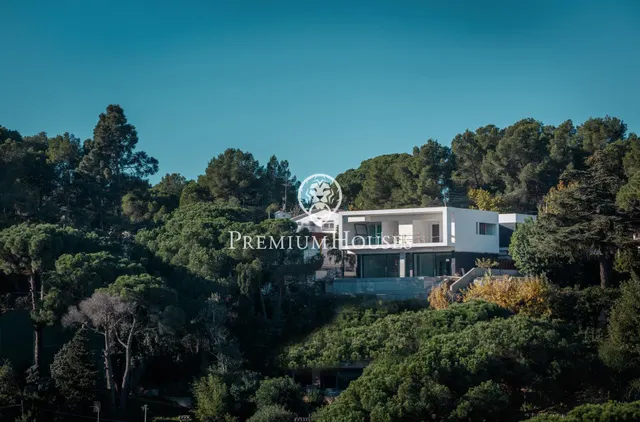 Obra Nueva en construcción en Premià de Dalt con vistas mar 