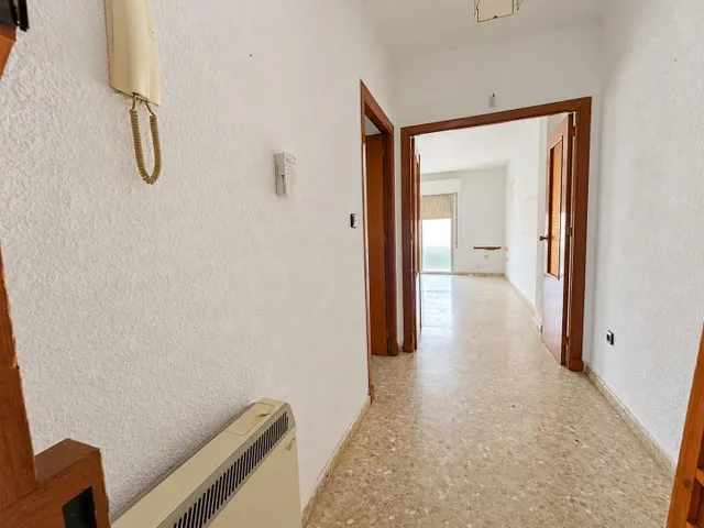 Piso de 3 dormitorios con balcón en Santa Fe – Activo bancario sin honorarios para el comprador”. — 9