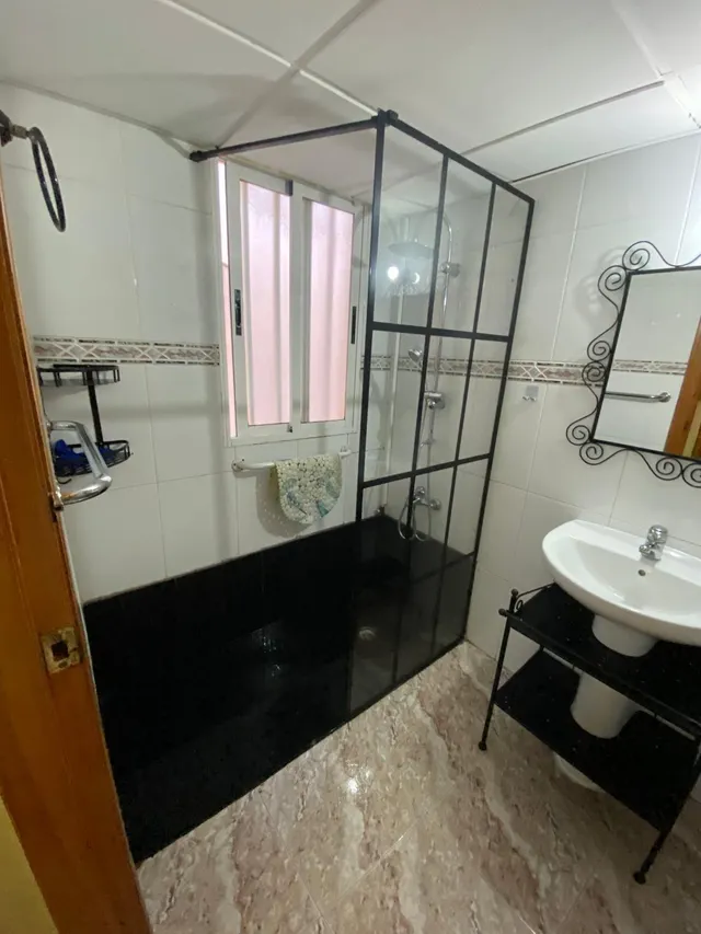 Amplio Piso en Águilas, Ideal para Familias — 13