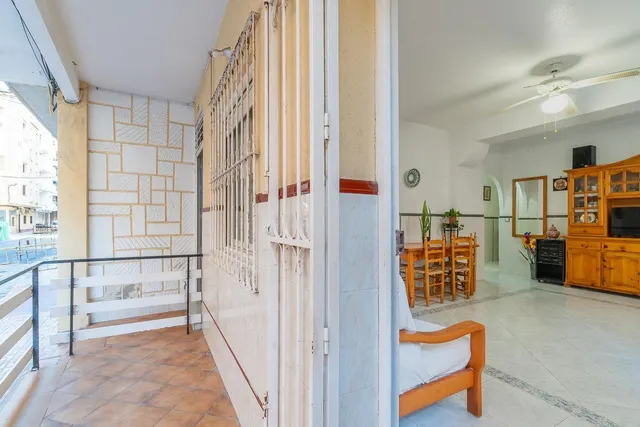 Vivienda en Torrevieja de planta baja al lado de la playa. - foto 5