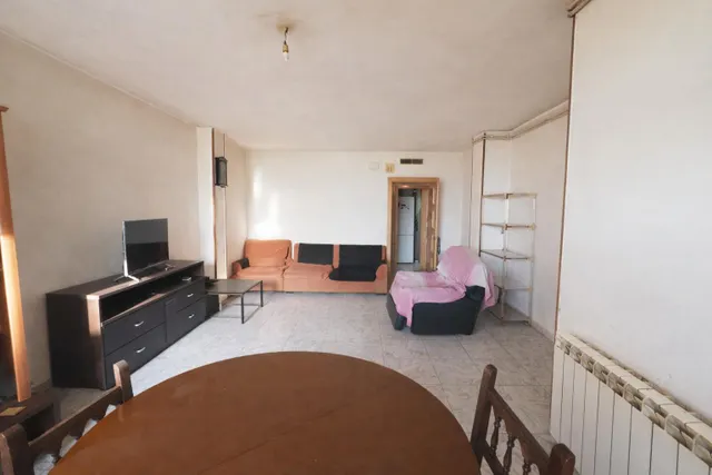 SE VENDE PISO EN MANRESA, ZONA CARRETERA VIC- REMEI — 2