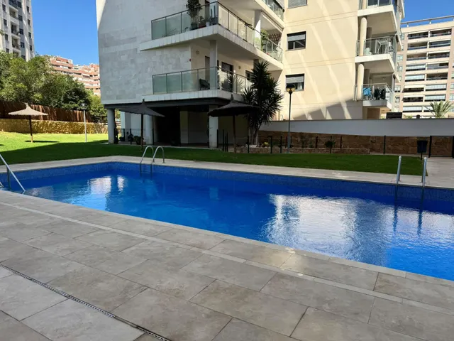 Piso de esquina en planta alta con terraza, garaje y trastero en La Cala de Villajoyosa — 18