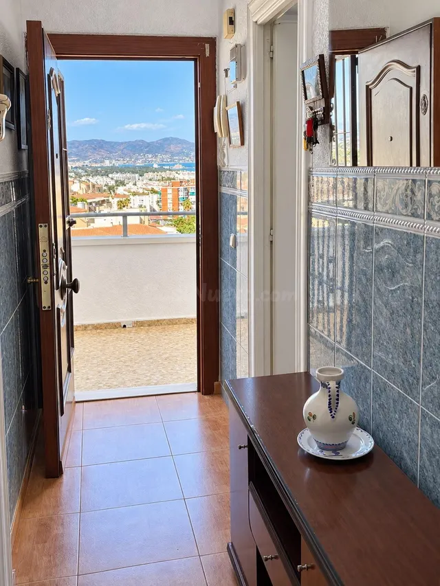 ¡Encantador Estudio Reformado en Torremolinos con Vistas al  - foto 5
