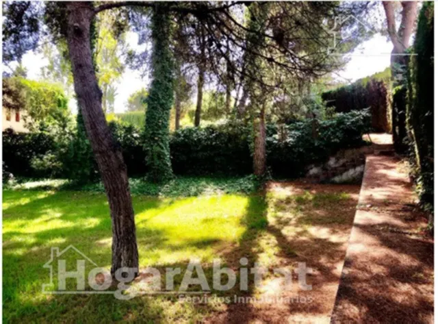 CHALET CON PISCINA, TERRAZA, GARAJE Y BARBACOA — 9