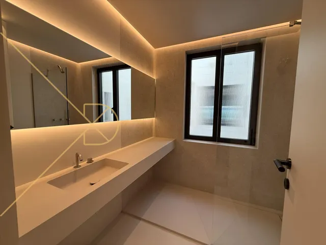 Fabuloso ático de 268m2 con terraza — 35